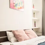 Oomph Warsaw Modern Apartment Near Nowy Swiat